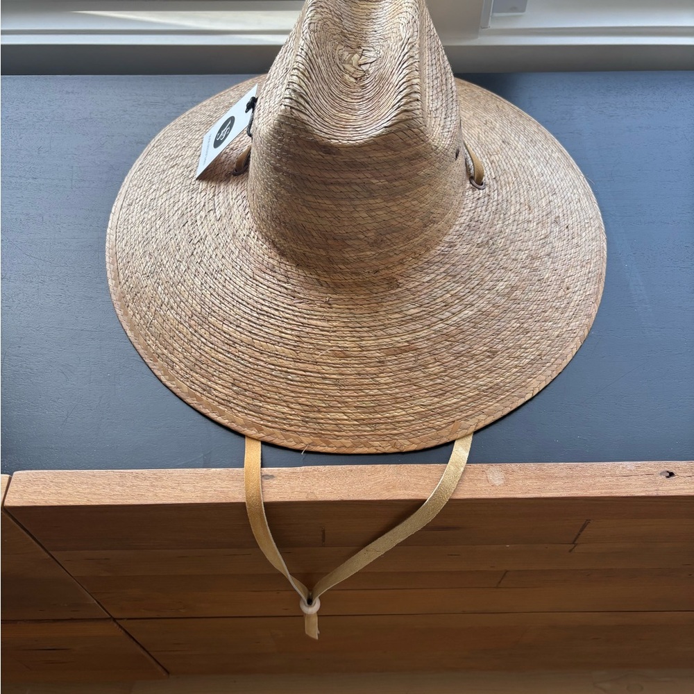 NWT Your Stylist Says straw hat